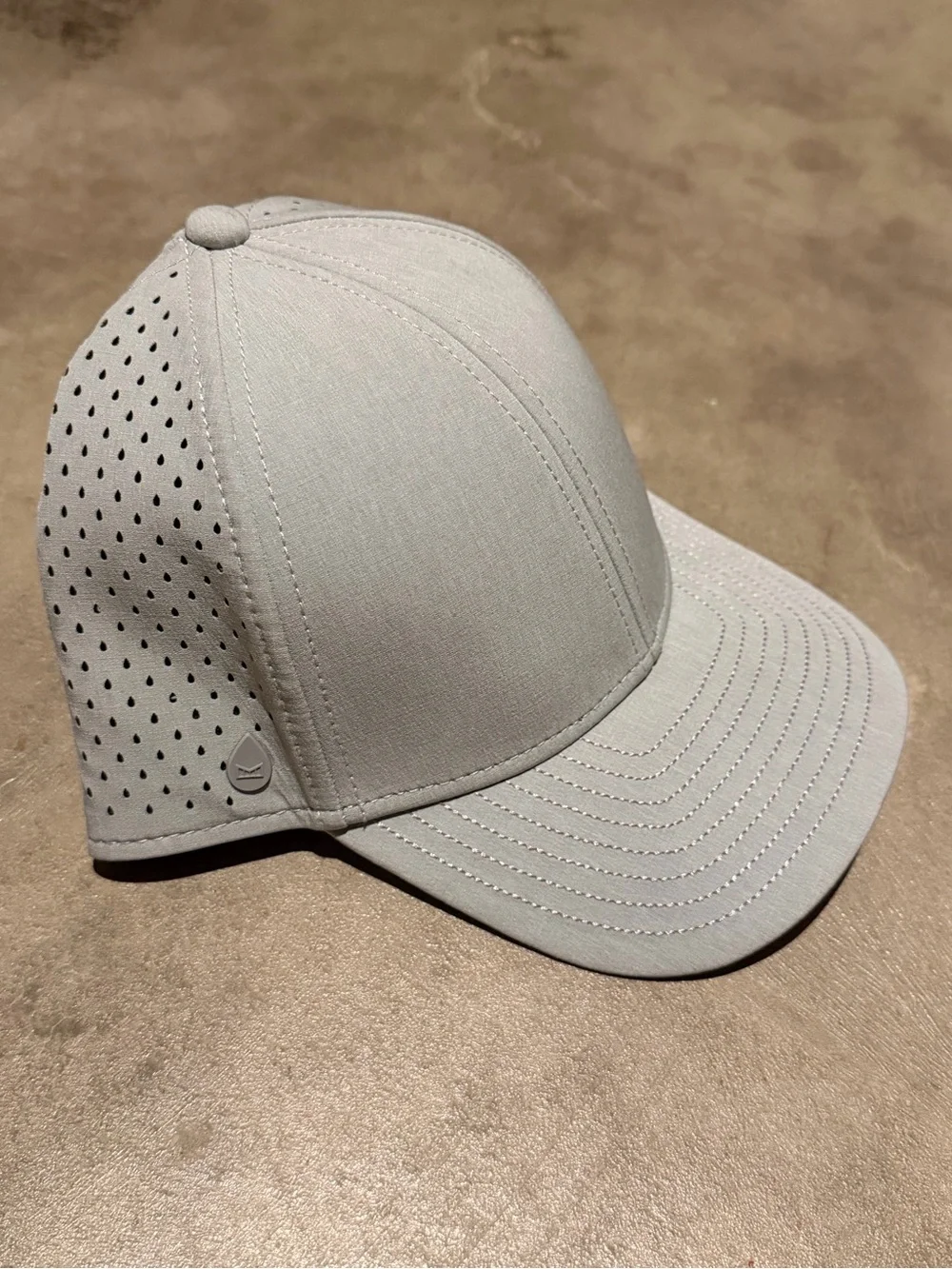 Melin Light Gray Golf Hat